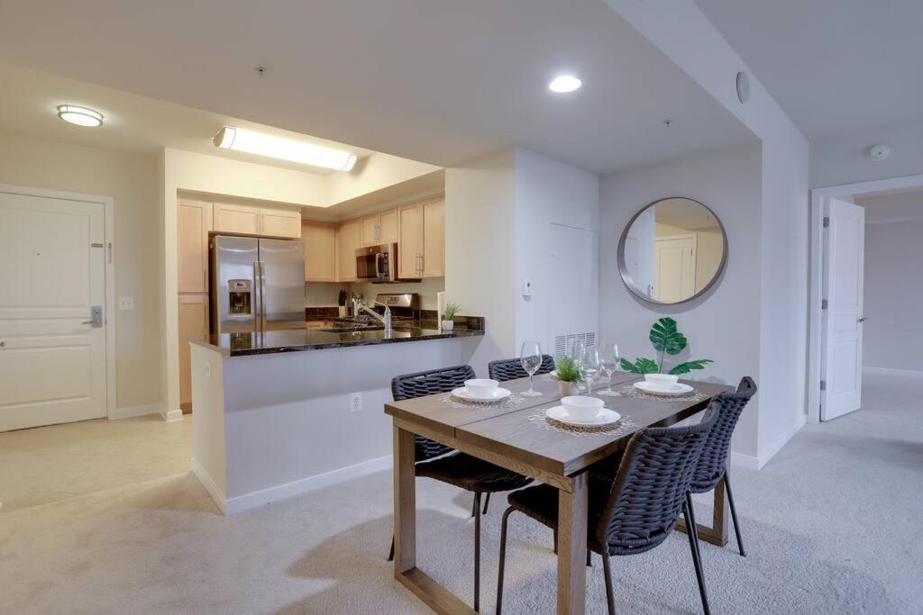 Bright And Cozy Apartment Near Pentagon City Арлингтон Экстерьер фото