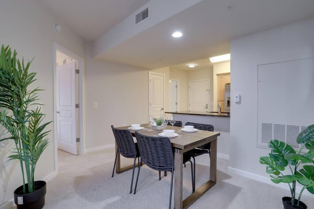 Bright And Cozy Apartment Near Pentagon City Арлингтон Экстерьер фото